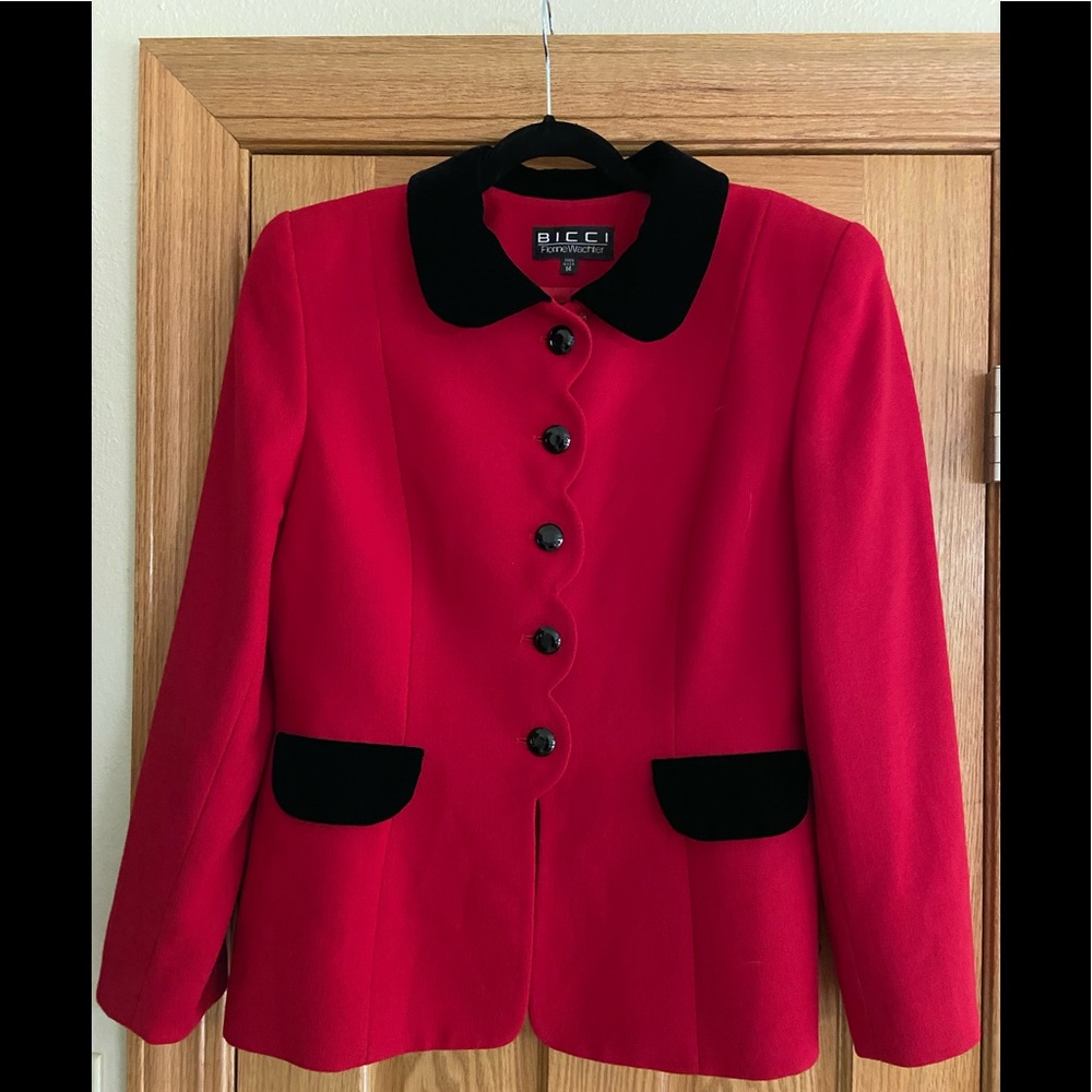 Beautiful suit jacket. Size 14